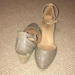 Sparkly Wedges